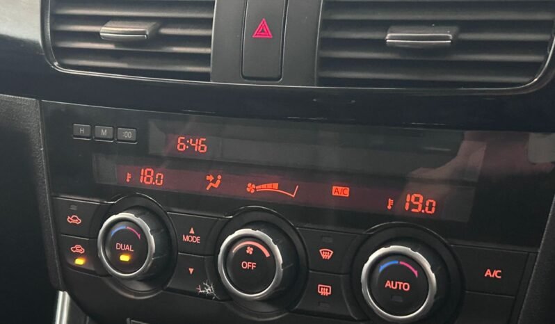 
								MAZDA CX5 2.0 2WD (A) full									