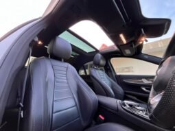 
										MERCEDES BENZ E350e AMG LINE (A) full									