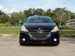 
										PEUGEOT 208 1.6 (A) full									