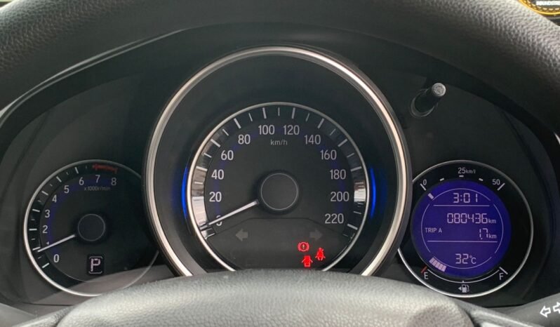 
								HONDA JAZZ 1.5L E (A) full									