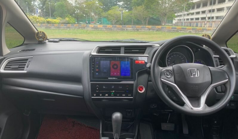 
								HONDA JAZZ 1.5L E (A) full									