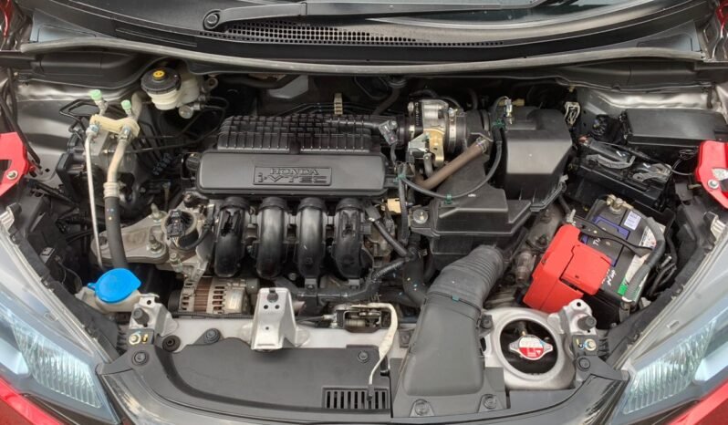 
								HONDA JAZZ 1.5L E (A) full									