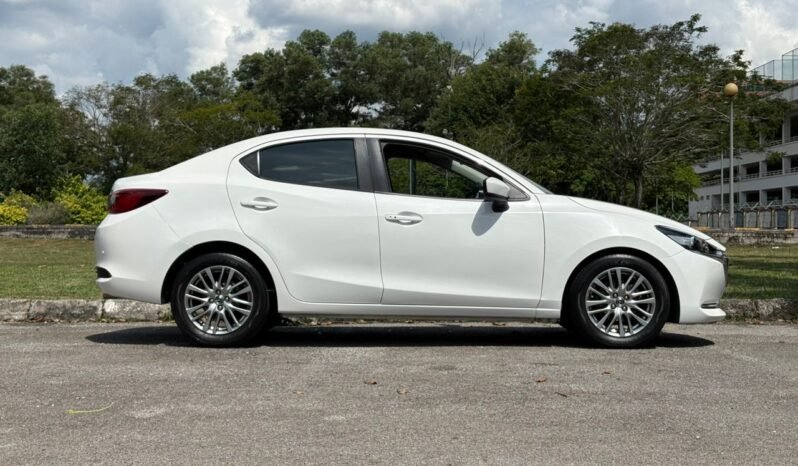 
								MAZDA 2 1.5 SDN (A) full									