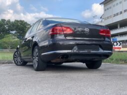
										VOLKSWAGEN PASSAT 1.8 (A) full									