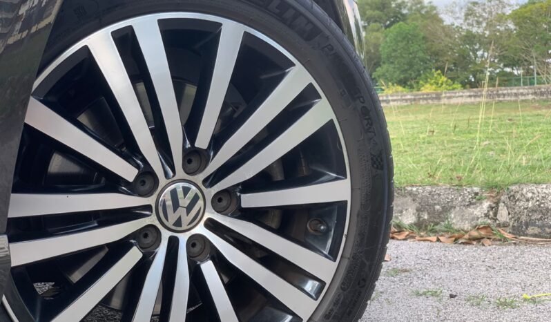 
								VOLKSWAGEN PASSAT 1.8 (A) full									