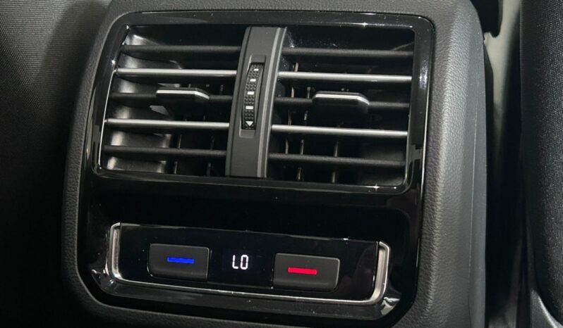 
								VOLKSWAGEN PASSAT 1.8 (A) full									