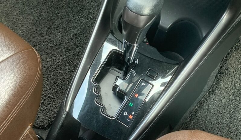 
								TOYOTA  YARIS 1.5E (A) full									