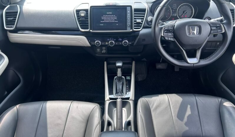 
								HONDA CITY 1.5V full									