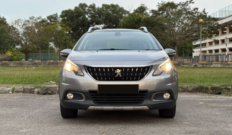 
								PEUGEOT 2008 PURETECH 1.2 AT full									