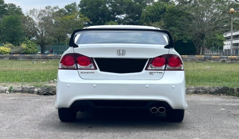 
								HONDA CIVIC 1.8 SL (A) full									