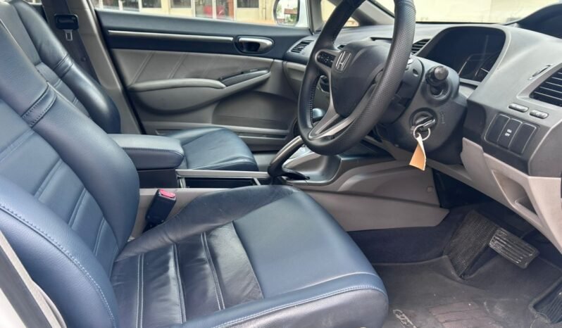 
								HONDA CIVIC 1.8 SL (A) full									