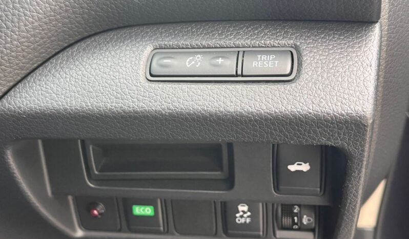 
								NISSSAN TEANA 2.0XL CVT full									