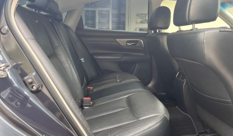 
								NISSSAN TEANA 2.0XL CVT full									