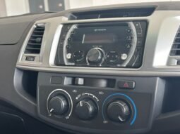 
										TOYOTA HILUX DOUBLE CAB 2.5 AT full									