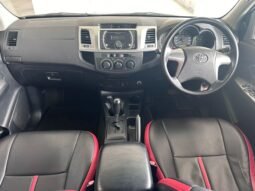 
										TOYOTA HILUX DOUBLE CAB 2.5 AT full									