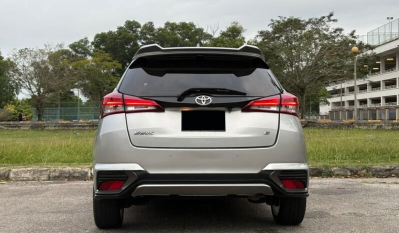 
								TOYOTA YARIS E 1.5 AUTO full									