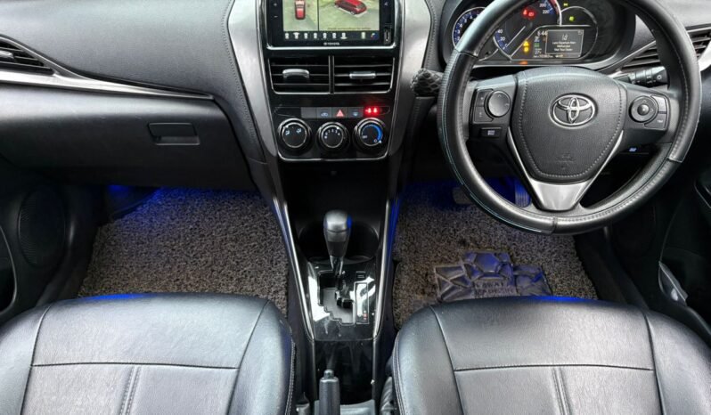 
								TOYOTA YARIS E 1.5 AUTO full									