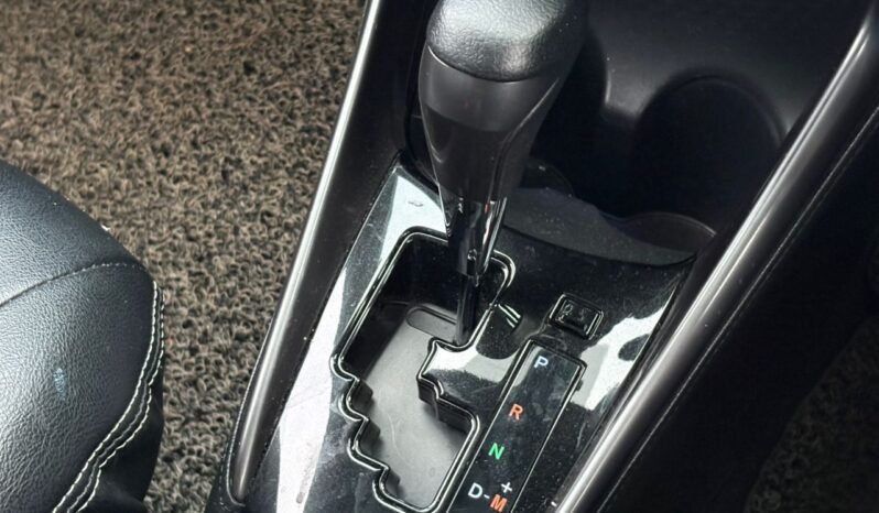 
								TOYOTA YARIS E 1.5 AUTO full									