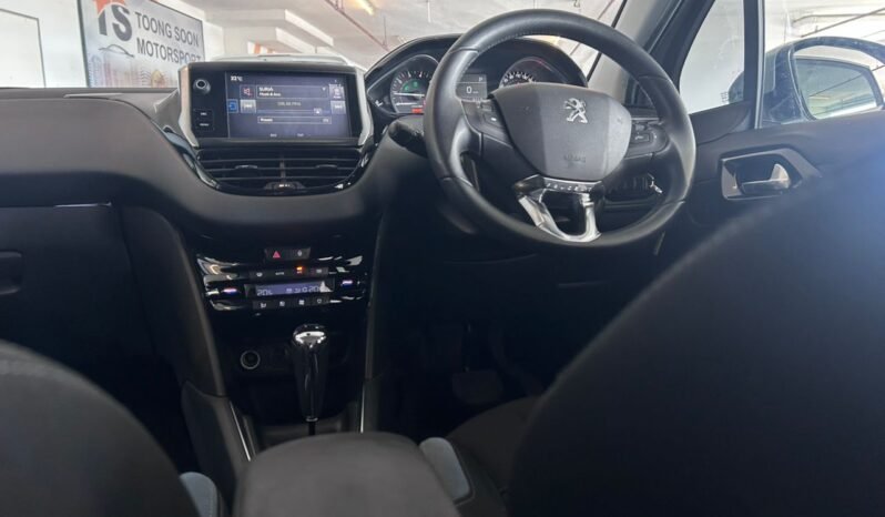 
								PEUGEOT 208 1.6 (A) full									