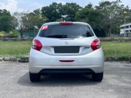 
										PEUGEOT 208 1.6 (A) full									