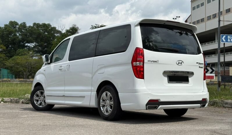 
								HYUNDAI GRAND STAREX 2.5 (A) full									