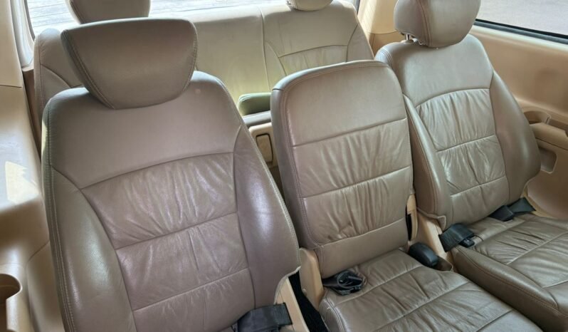 
								HYUNDAI GRAND STAREX 2.5 (A) full									