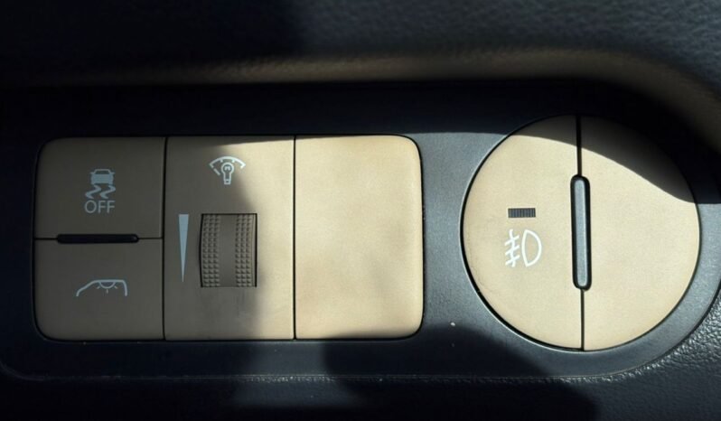 
								HYUNDAI GRAND STAREX 2.5 (A) full									