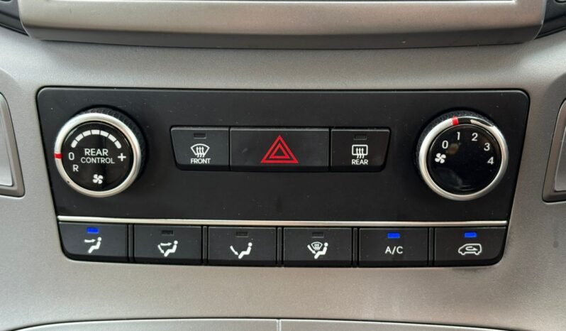 
								HYUNDAI GRAND STAREX 2.5 (A) full									