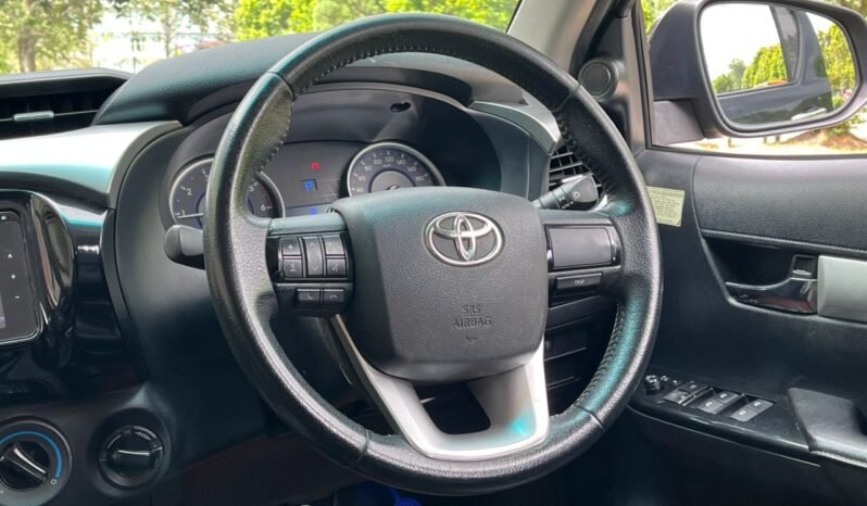 
								TOYOTA HILUX G DUAL CAB 2.4 AUTO full									