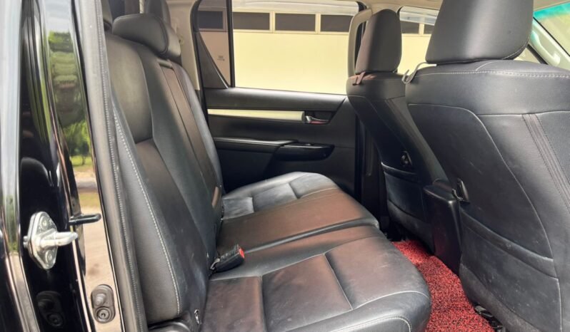 
								TOYOTA HILUX G DUAL CAB 2.4 AUTO full									