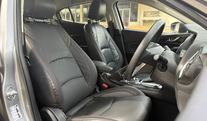 
								MAZDA 3 2.0 SDN SKYACTIVE (A) full									