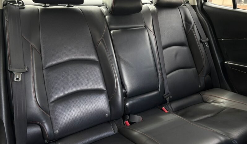 
								MAZDA 3 2.0 SDN SKYACTIVE (A) full									