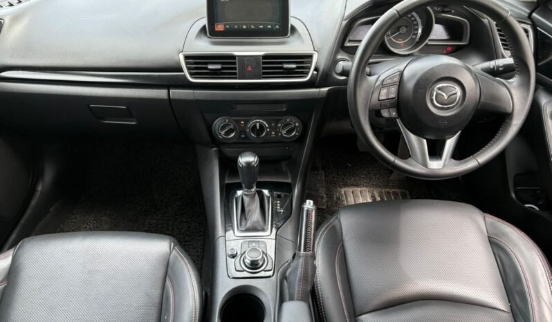 
								MAZDA 3 2.0 SDN SKYACTIVE (A) full									