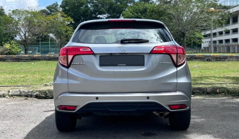 
								HONDA HR-V 1.8 E (A) full									