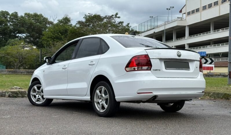 
								VOLKWAGEN VENTO 1.6 (A) full									