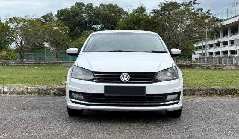 
								VOLKWAGEN VENTO 1.6 (A) full									