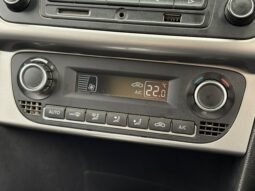 
										VOLKWAGEN VENTO 1.6 (A) full									