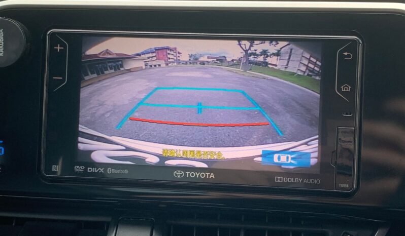 
								TOYOTA C-HR 1.8 (A) full									