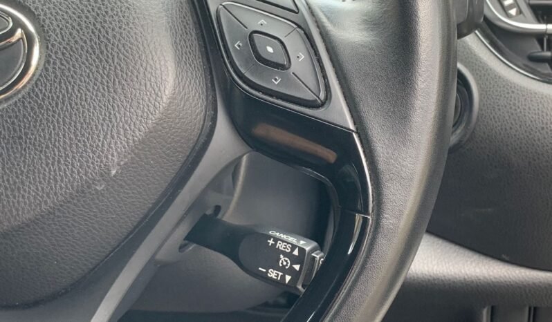 
								TOYOTA C-HR 1.8 (A) full									