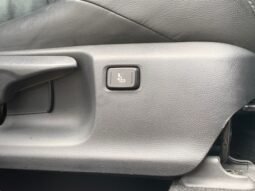 
										TOYOTA C-HR 1.8 (A) full									