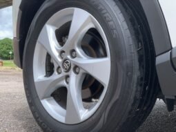 
										TOYOTA C-HR 1.8 (A) full									