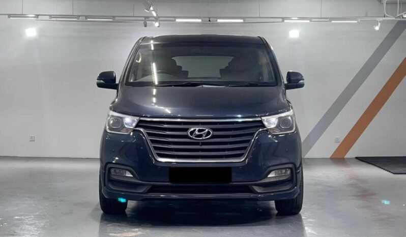 
								HYUNDAI GRAND STAREX 2.5 (A) full									