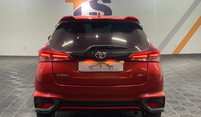 
								TOYOTA  YARIS 1.5E (A) full									