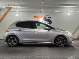 
										PEUGEOT 208 1.6 (A) full									
