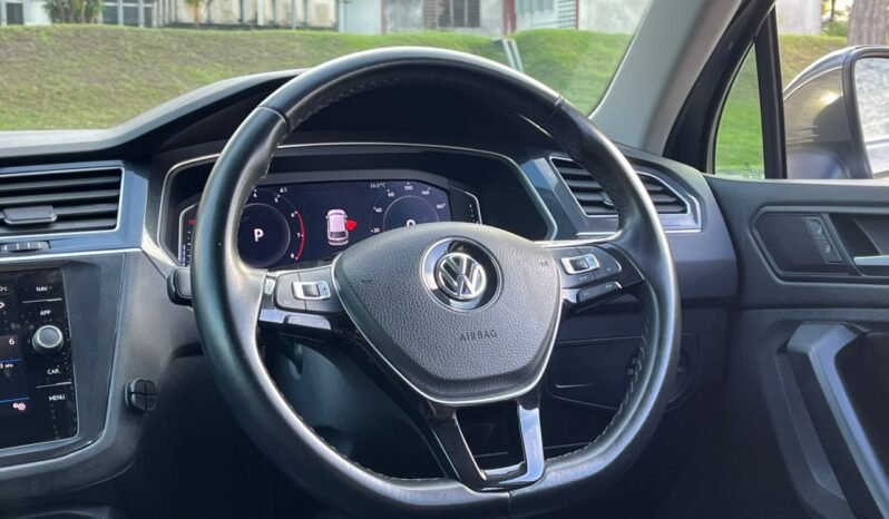 
								VOLKSWAGEN TIGUAN 1.4. SUV (A) full									