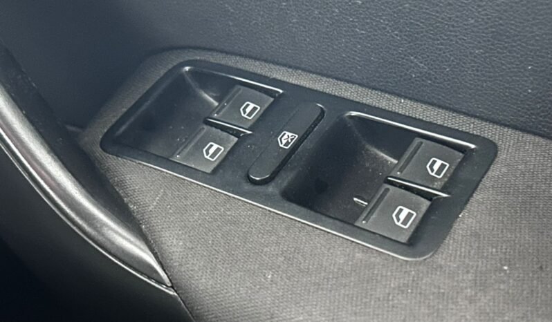 
								VOLKSWAGEN POLO 1.6 NB (A) full									