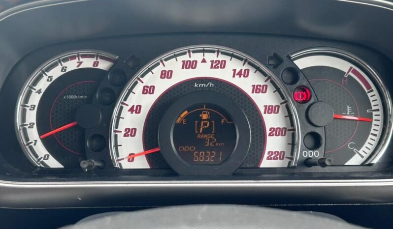 
								PERODUA MYVI 1.5 SE full									