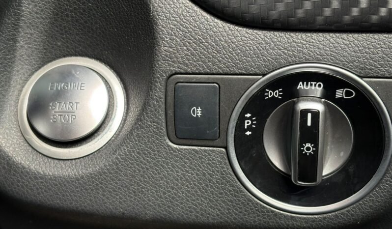 
								MERCEDES BENZ A180 AMG 1.6 (A) full									