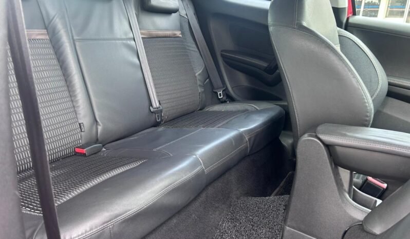 
								PEUGEOT 208 1.6 3 DOOR full									