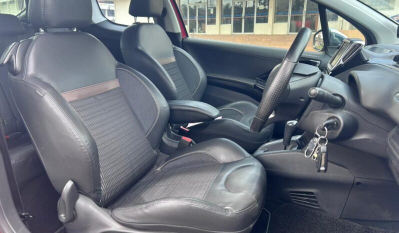 
								PEUGEOT 208 1.6 3 DOOR full									